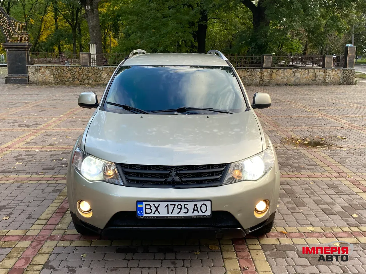 Mitsubishi Outlander - фото 5