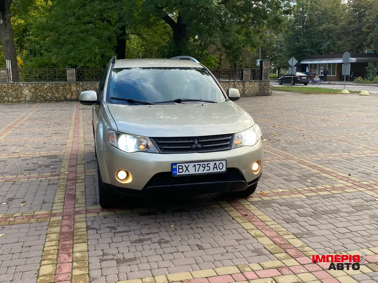 Mitsubishi Outlander - фото 15