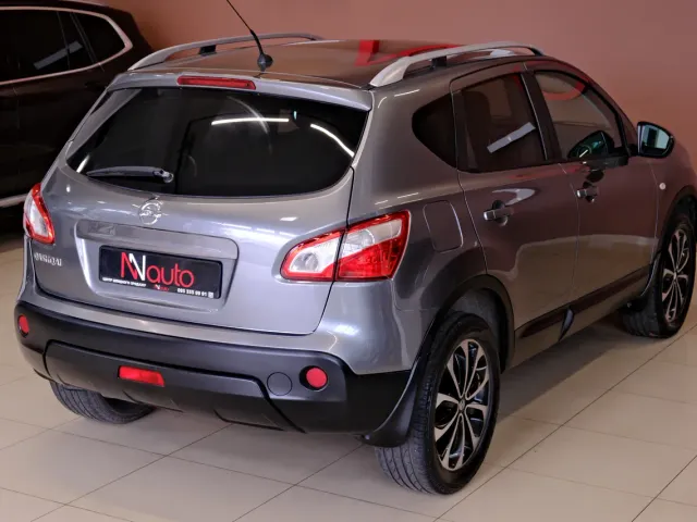 Nissan Qashqai - фото 5