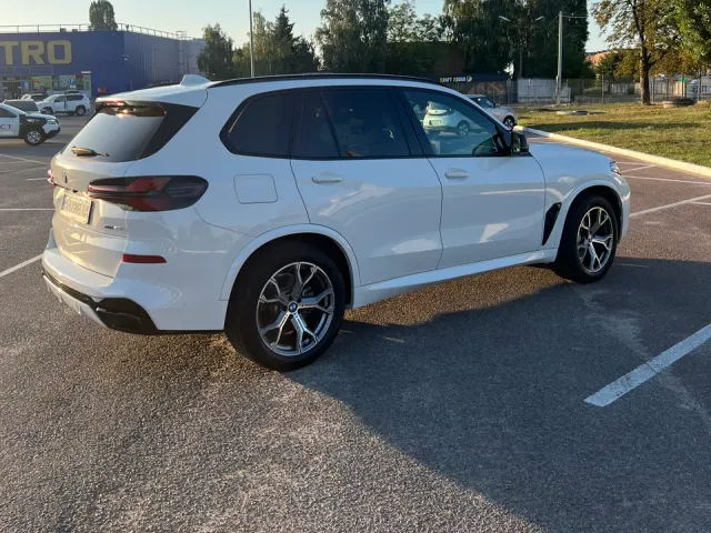 BMW X5 - фото 4