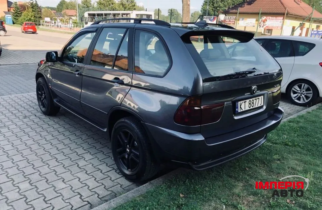 BMW X5 - фото 2