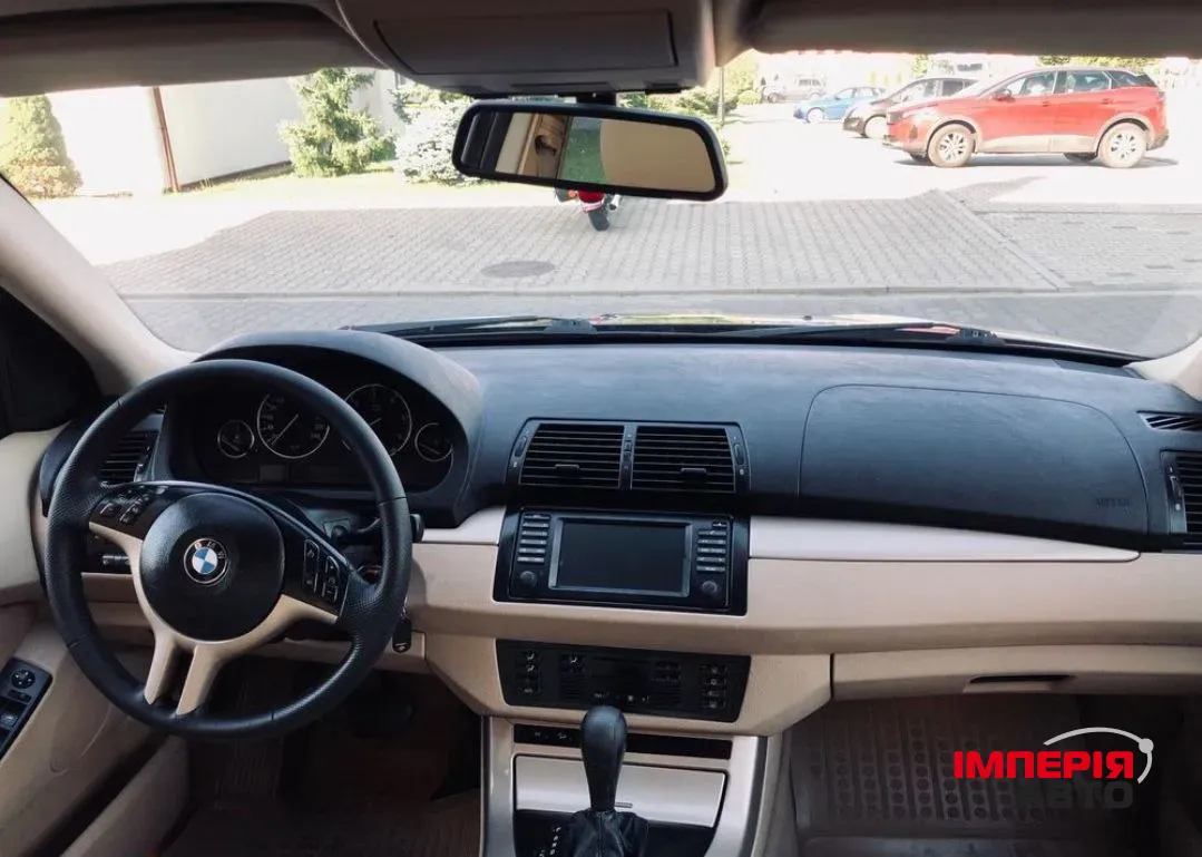 BMW X5 - фото 7