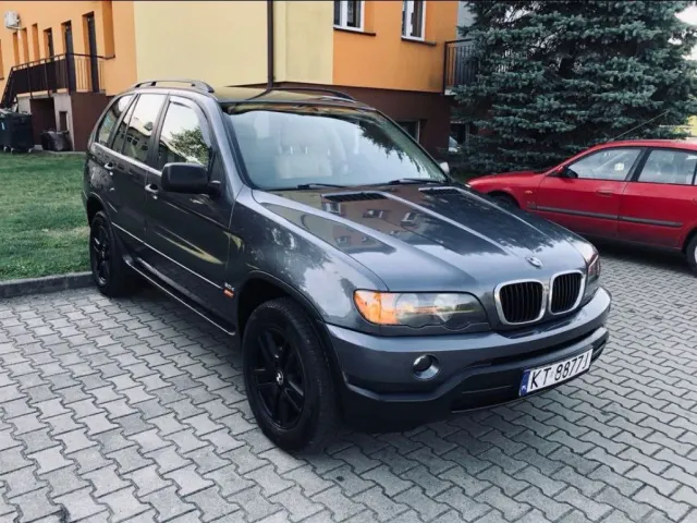 BMW X5 - фото 4