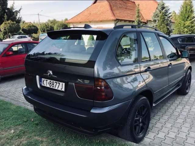 BMW X5 - фото 3