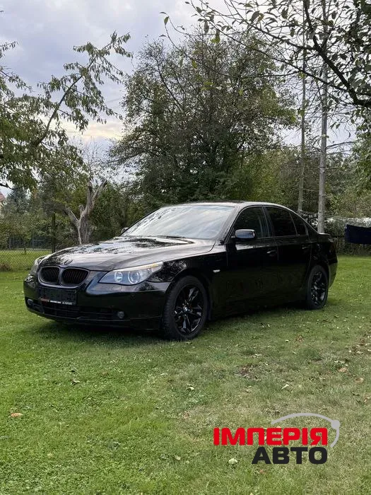 BMW 5 серії - фото 1
