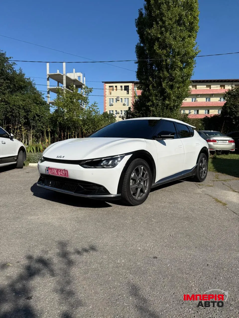 Kia EV6 - фото 1