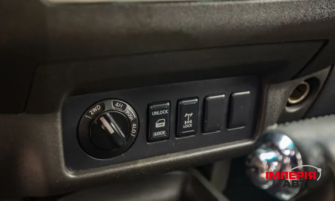 Nissan Navara (Frontier) - фото 7