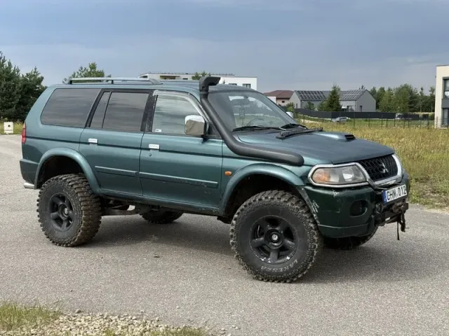 Mitsubishi Pajero Sport - фото 5