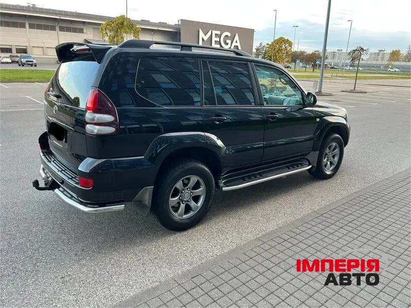 Toyota Land Cruiser Prado - фото 2