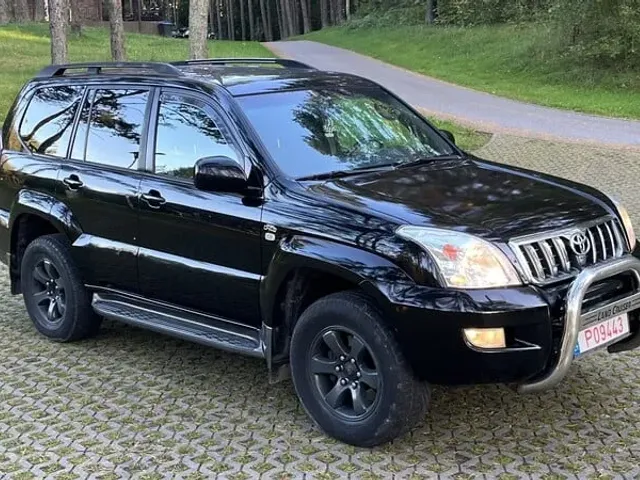 Toyota Land Cruiser Prado - фото 3