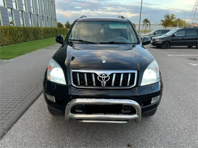 Toyota Land Cruiser Prado - фото 5