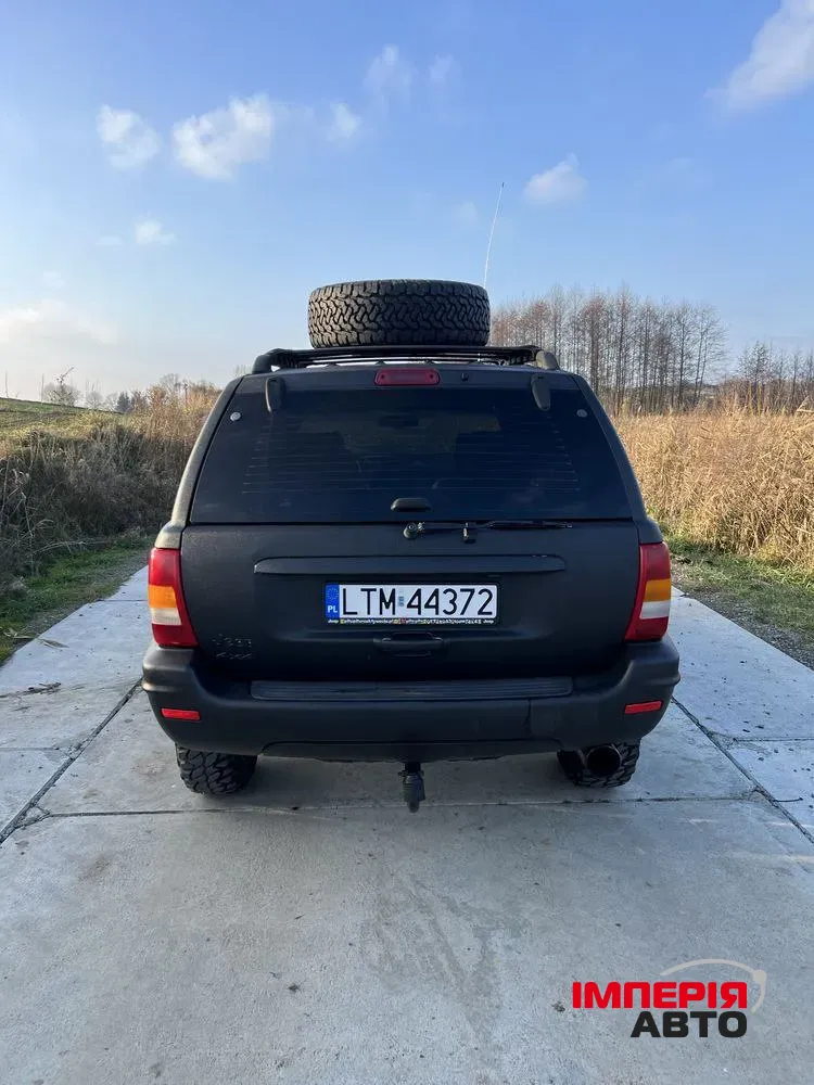 Jeep Grand Cherokee - фото 2