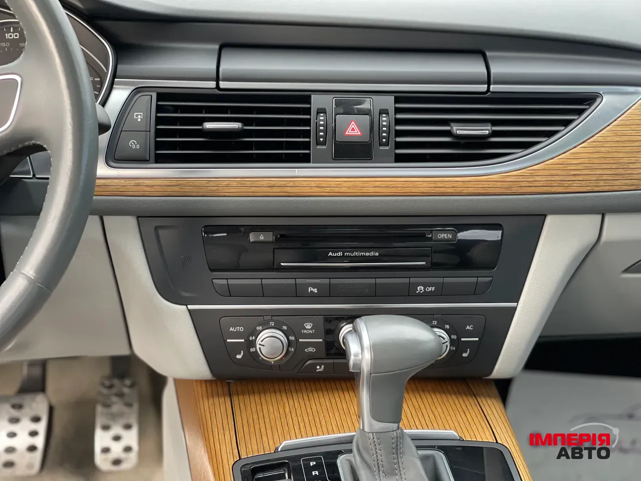 Audi A6 - фото 19