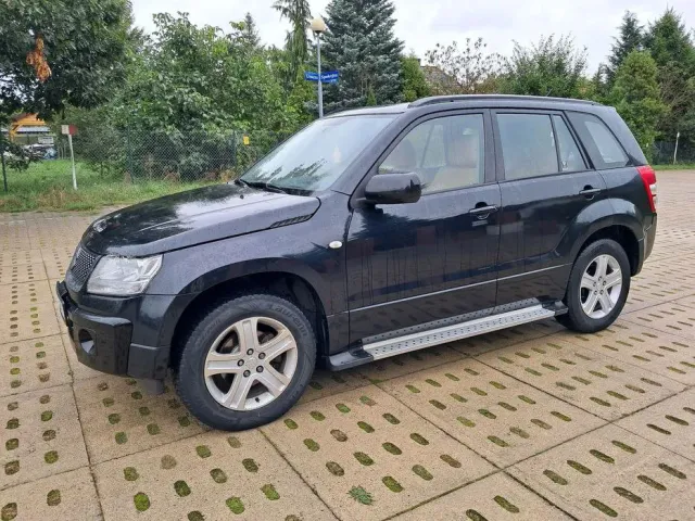 Suzuki Grand Vitara - фото 4