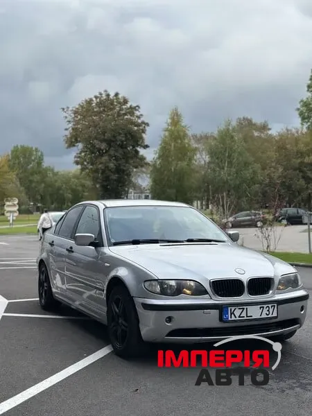 BMW 3 серії - фото 1