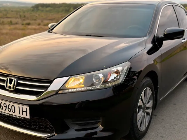 Honda Accord - фото 2