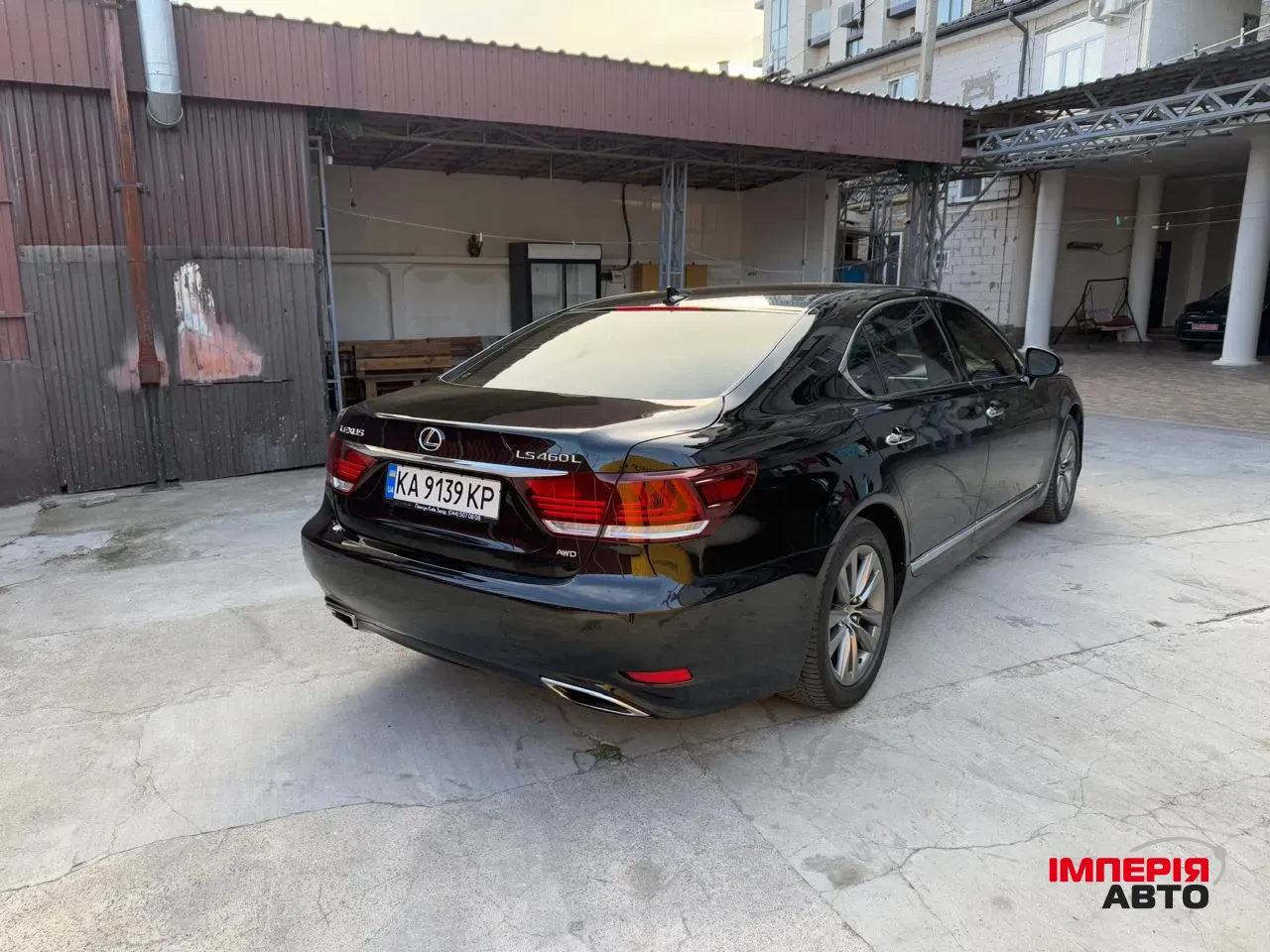 Lexus LS - фото 6