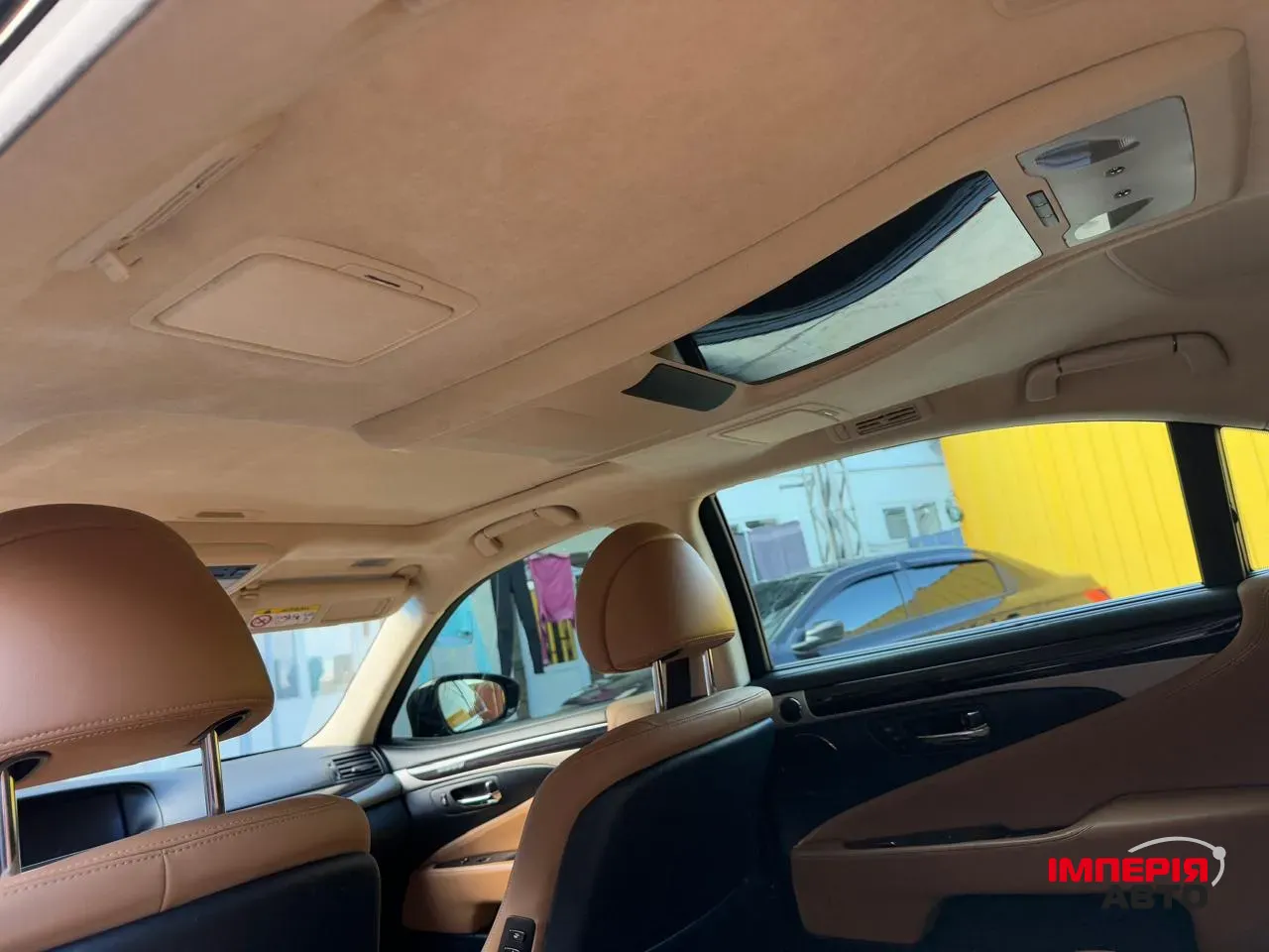 Lexus LS - фото 20