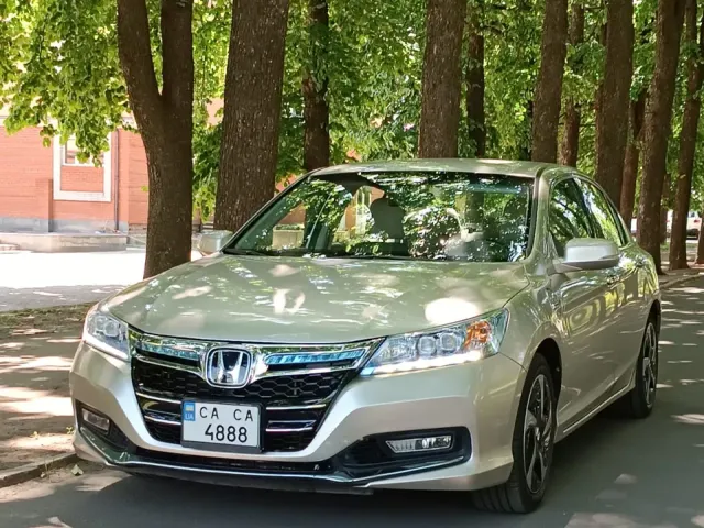Honda Accord - фото 4