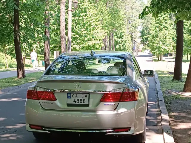 Honda Accord - фото 5