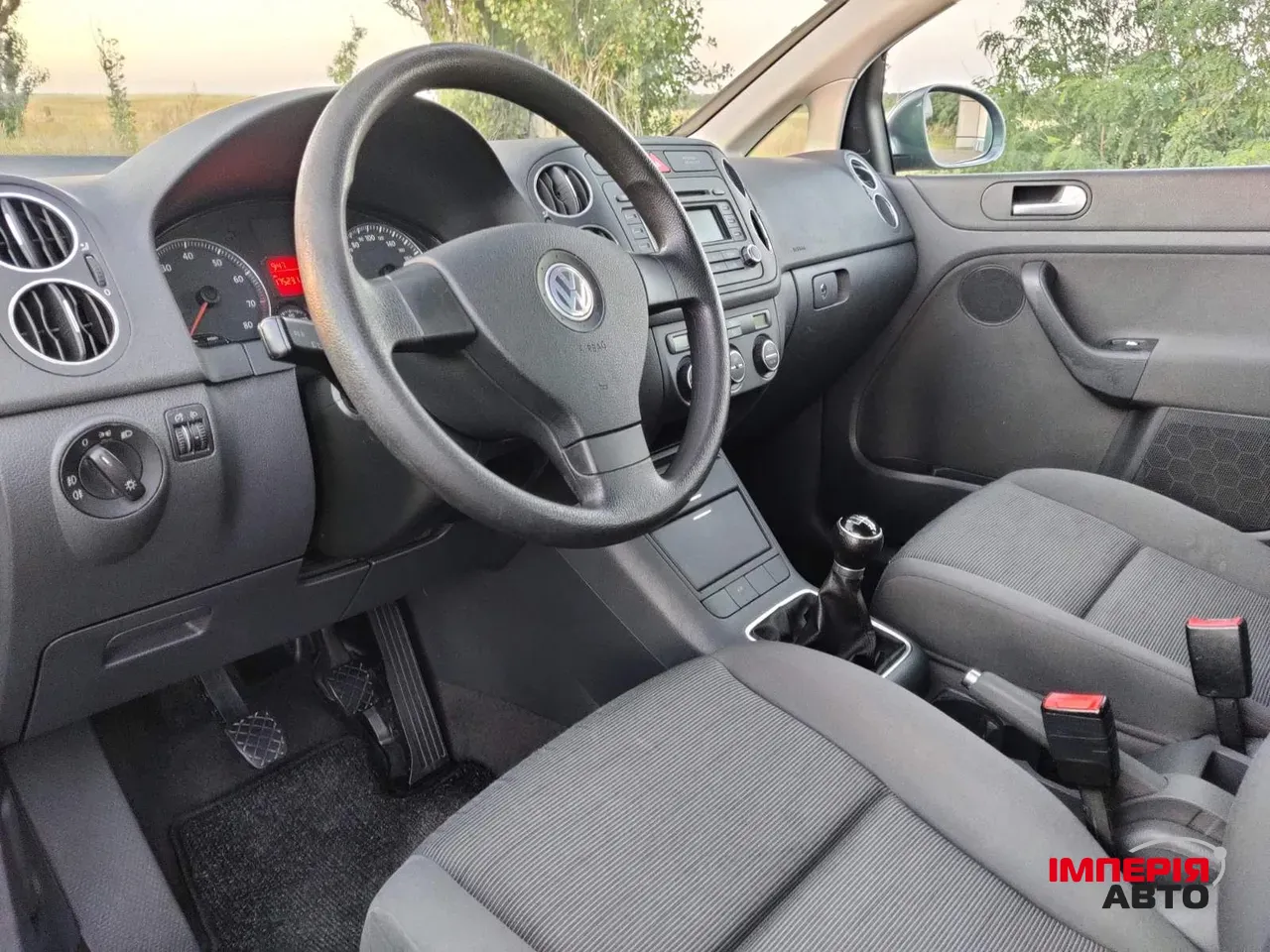 Volkswagen Golf Plus - фото 18