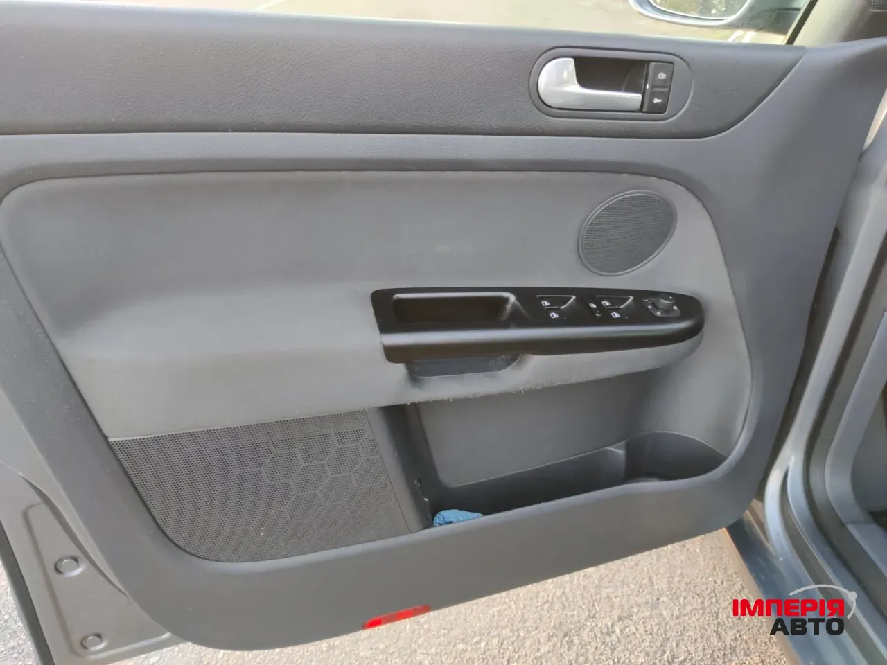 Volkswagen Golf Plus - фото 16