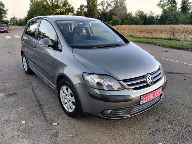 Volkswagen Golf Plus - фото 4