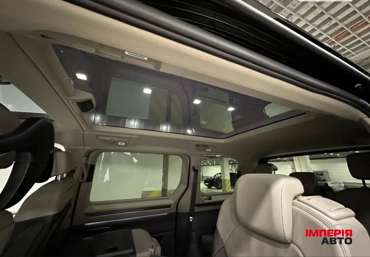 Volkswagen Multivan - фото 15