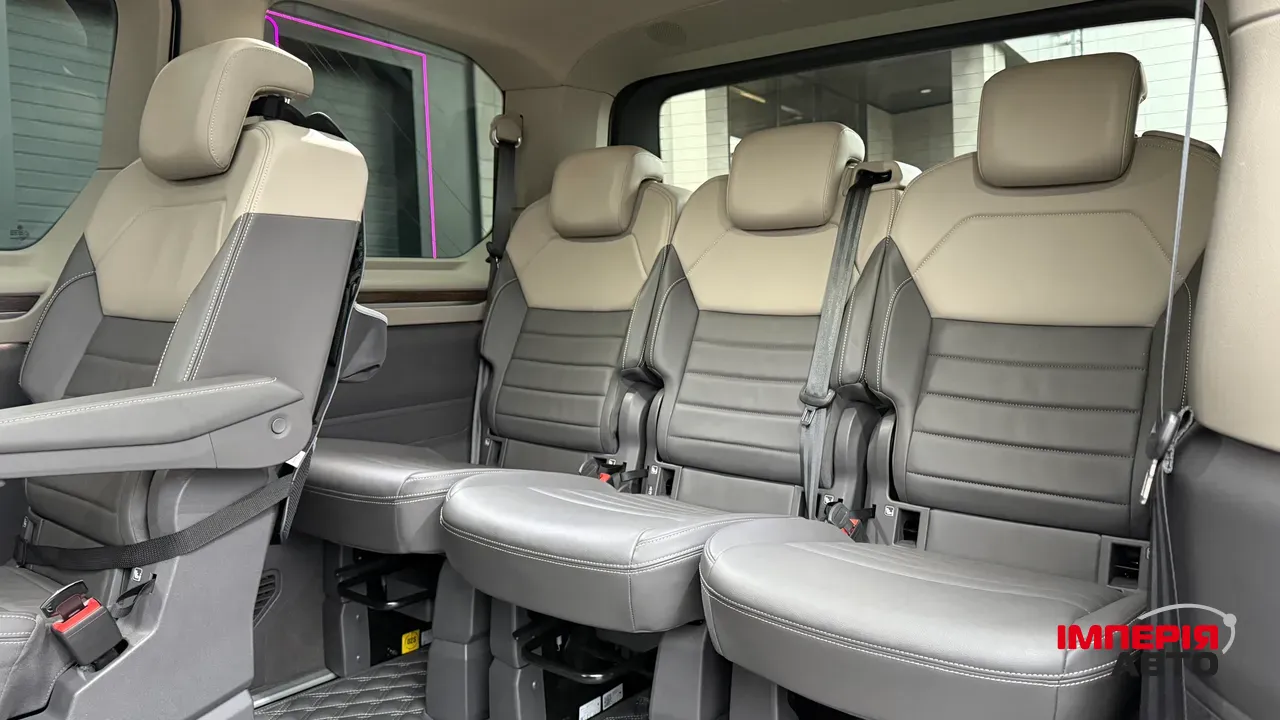 Volkswagen Multivan - фото 3