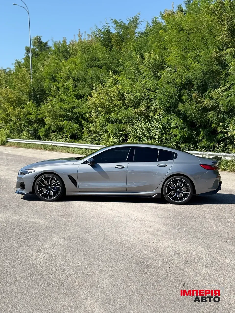 BMW 8 серії - фото 2
