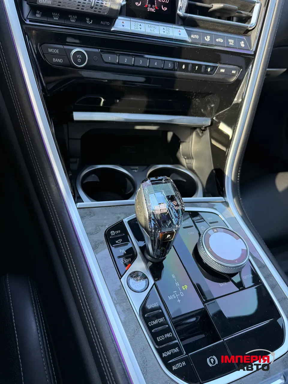 BMW 8 серії - фото 12