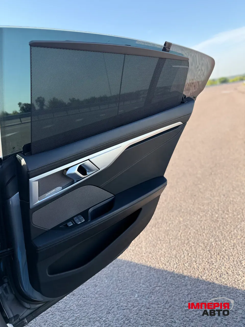 BMW 8 серії - фото 11
