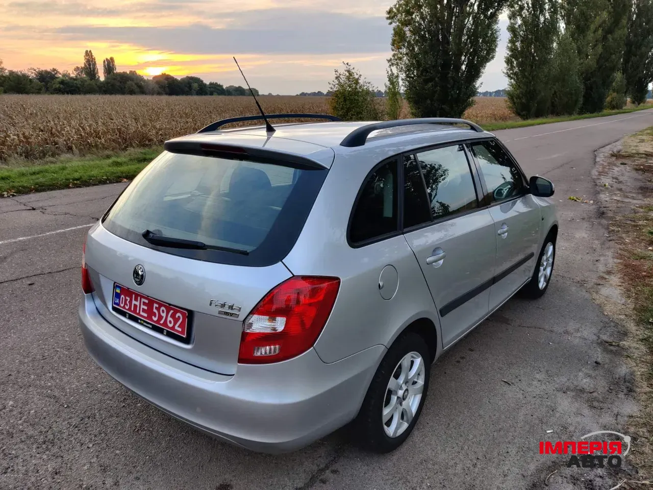 Skoda Fabia - фото 7