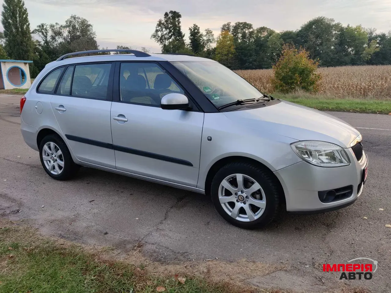 Skoda Fabia - фото 4