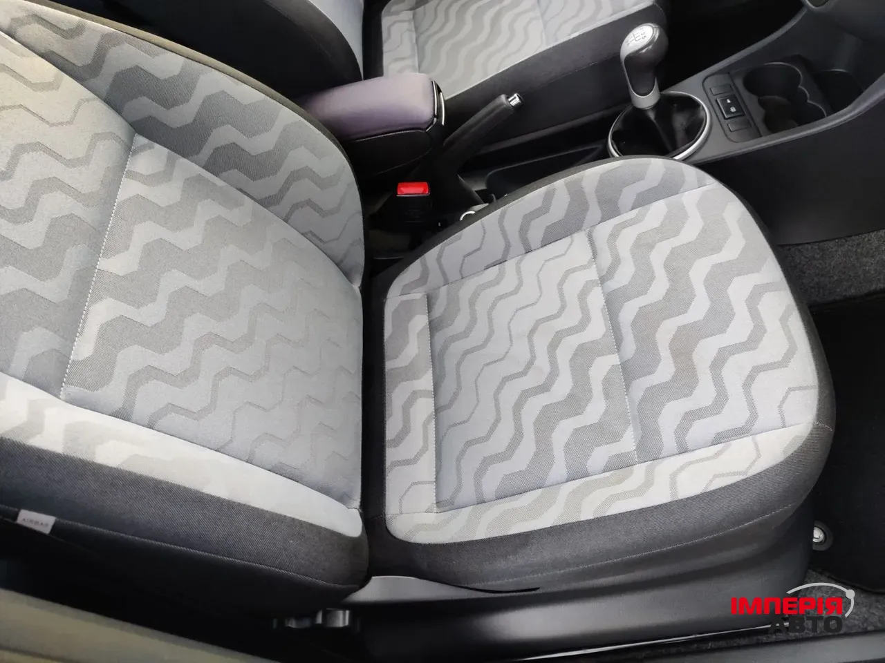 Skoda Fabia - фото 32