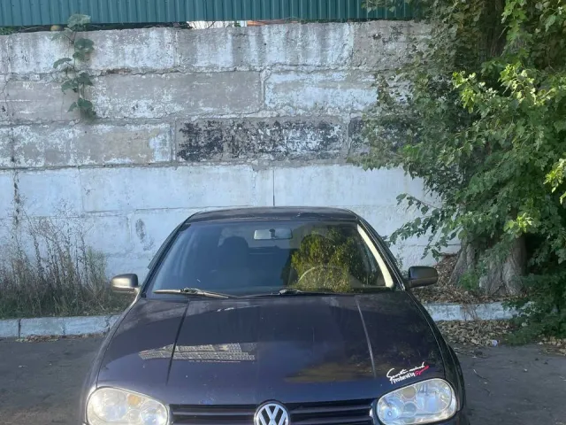 Volkswagen Golf - фото 2