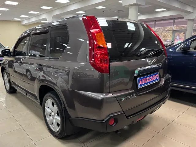 Nissan X-Trail - фото 4