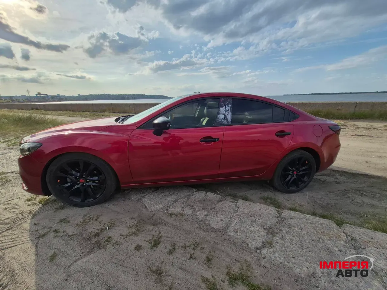 Mazda 6 - фото 8