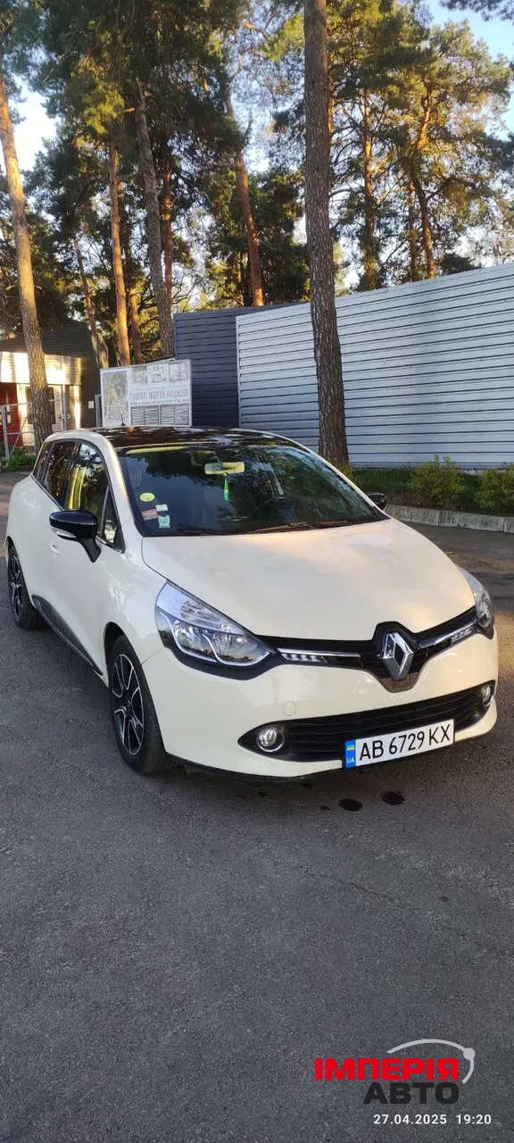 Renault Clio - фото 1