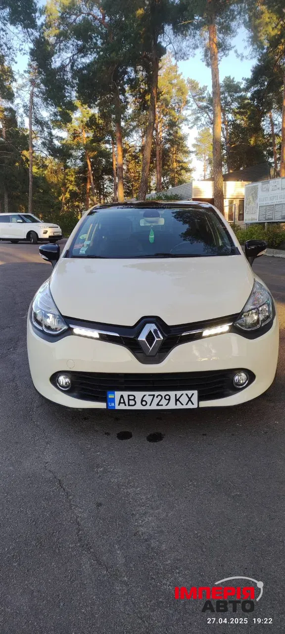 Renault Clio - фото 2