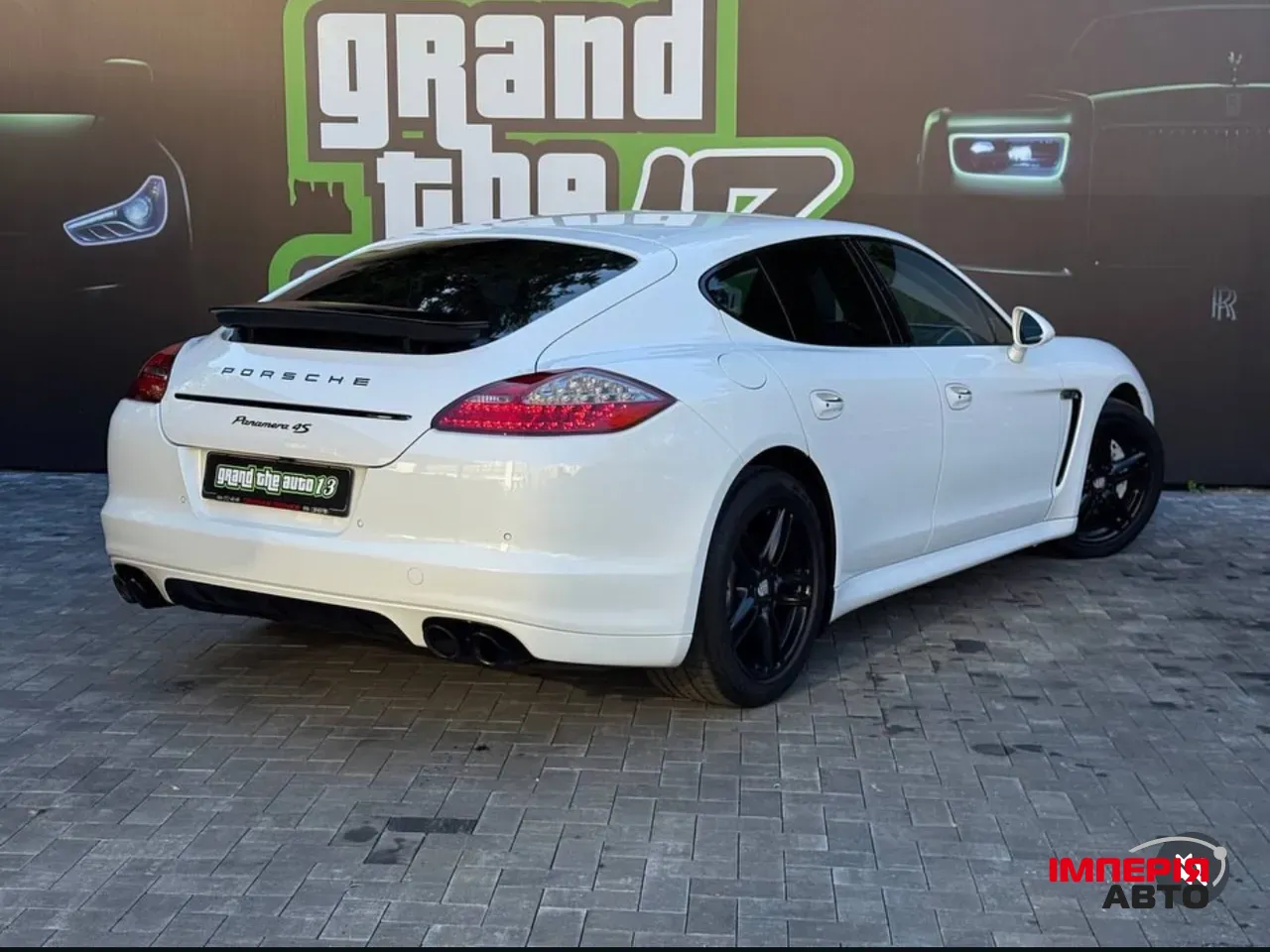 Porsche Panamera - фото 4