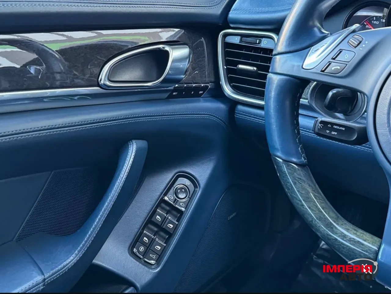 Porsche Panamera - фото 7
