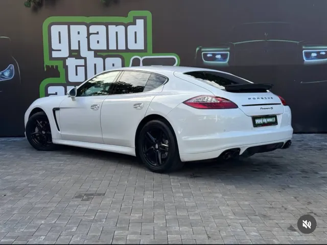 Porsche Panamera - фото 3