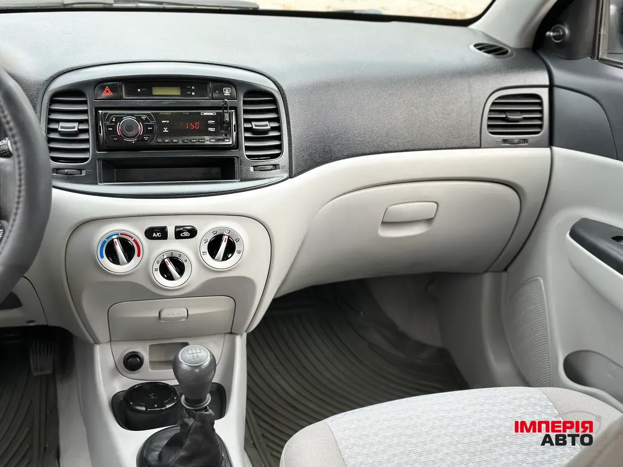 Hyundai Accent - фото 23