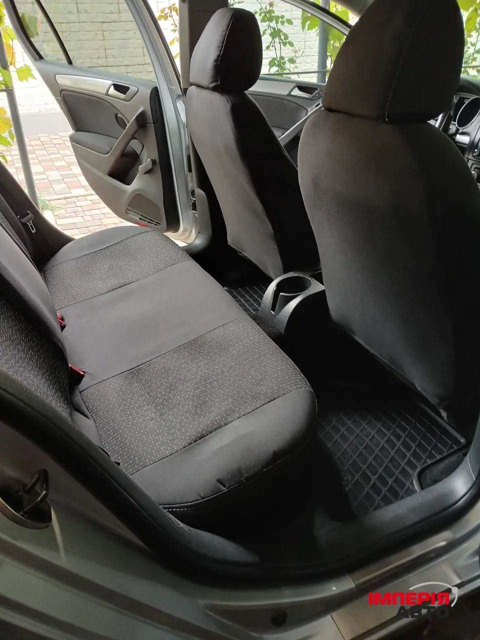 Volkswagen Golf - фото 11