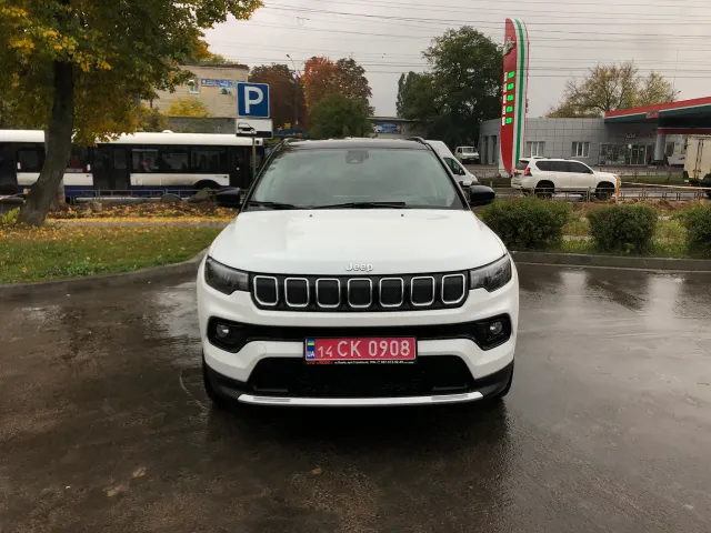 Jeep Compass - фото 4