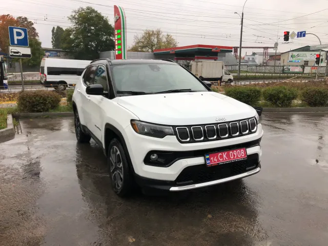 Jeep Compass - фото 3