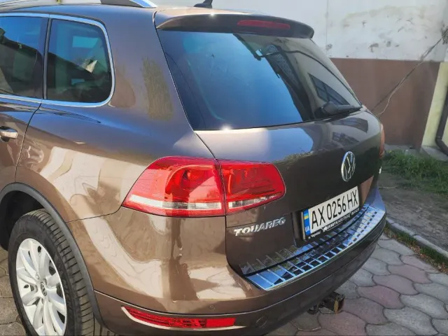 Volkswagen Touareg - фото 4