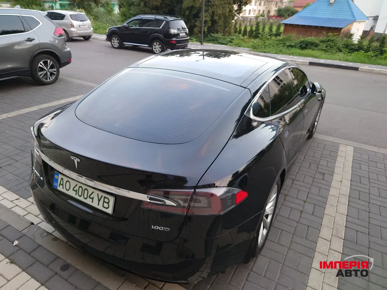 Tesla Model S - фото 7