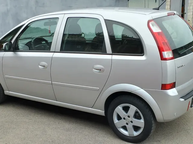 Opel Meriva - фото 3